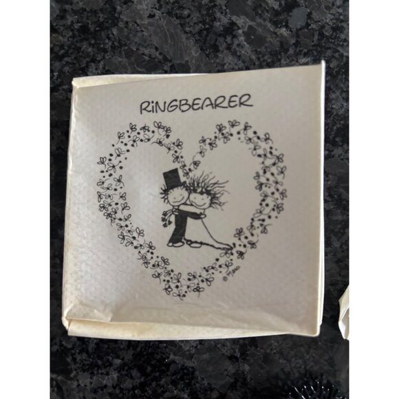 Bridesmaid & Ringbearer Wedding Pins & Keyring Set Vintage - Picture 3 of 15